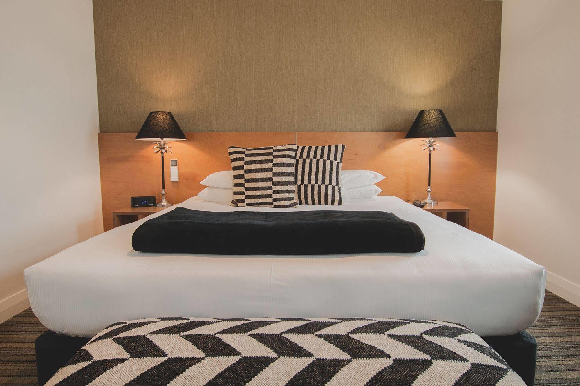 The State Hotel 4*